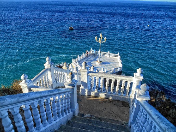 Bajada al mirador de Benidorm